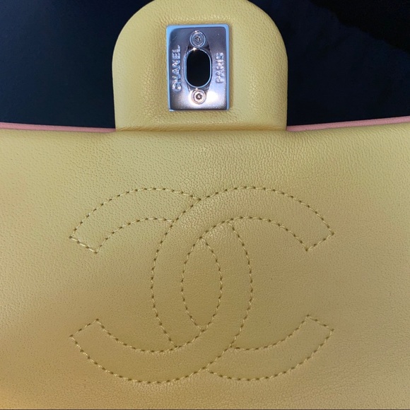 CHANEL Limited Edition Yellow Multicolor Leather Flap Bag - Picture 4 of 6